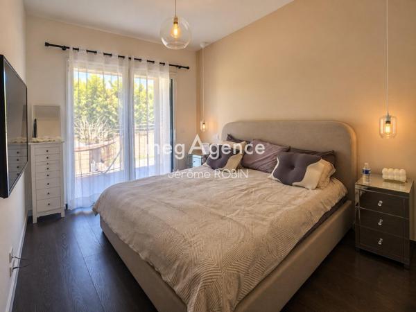 Maison à SAINTE-EULALIE, 33560 - 6 pièces 150m²