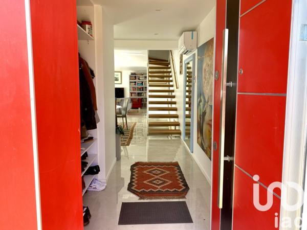 Maison d’architecte 9 pièces de 270 m² à Villennes-sur-Seine (78670)