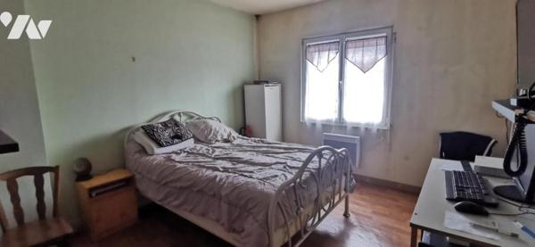 Arras, Maison de Résidence à rénover SH env. 98 m² avec jardin garage sur cave partielle 