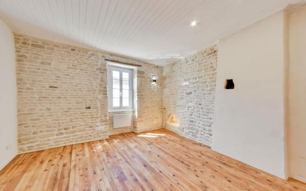 Maison à vendre    4 pièces •  Le Bois-Plage-en-Ré