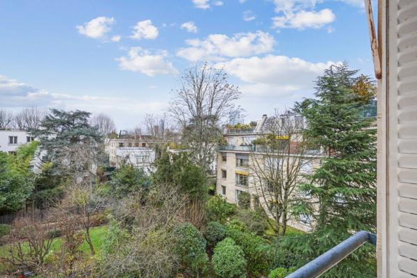 Vente Appartement de luxe Neuilly-sur-Seine 5 Pièces 121 m²