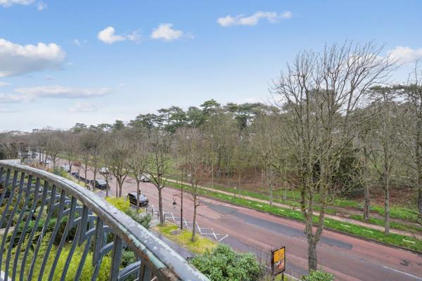 Vente Appartement de luxe Neuilly-sur-Seine 5 Pièces 121 m²