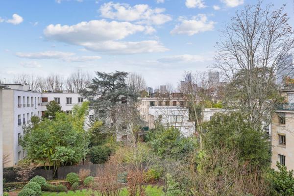 Vente Appartement de luxe Neuilly-sur-Seine 5 Pièces 121 m²