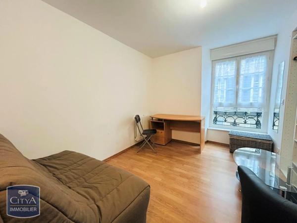 Appartement à louer 1 pièce 15.75m² Saint-Brieuc (22000)