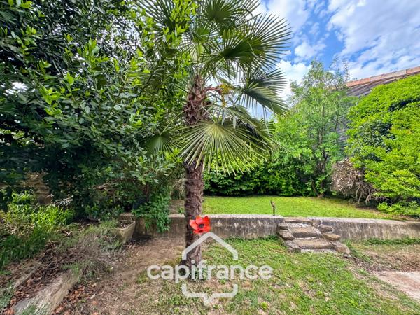 Maison à vendre 9 pièces de 197m² à Châteauneuf-de-Galaure (26)