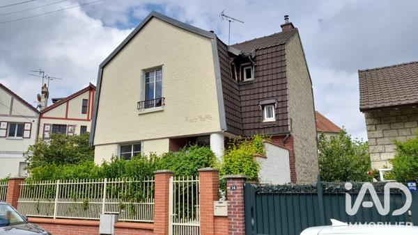 Location maison 4 pièces 86,3 m² Chantilly