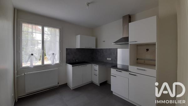 Location maison 4 pièces 86,3 m² Chantilly