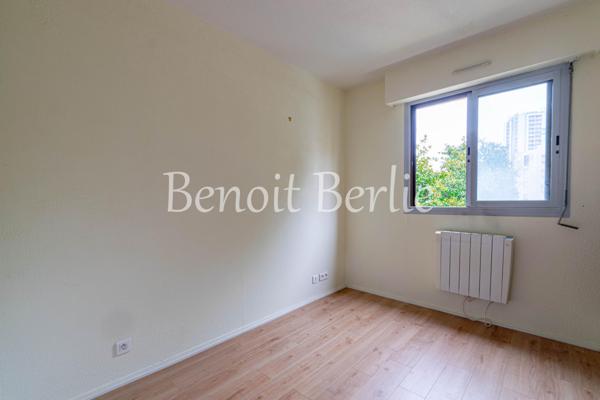 T3 avec balcon, limite Bordeaux !