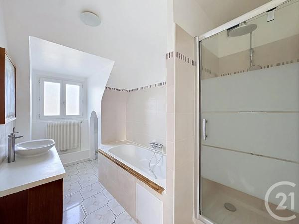 Appartement F3 à vendre  3 pièces - 74,40 m 2   COMPIEGNE  - 60
