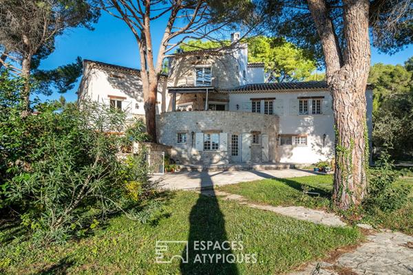 Maison d’architecte aux volumes singuliers sur les hauteurs du Rove