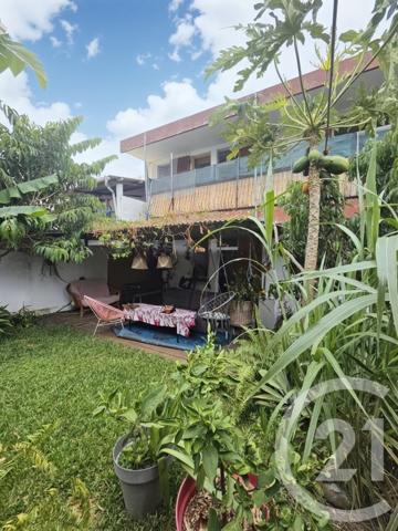 Immeuble à vendre  180 m2 ST DENIS - 974