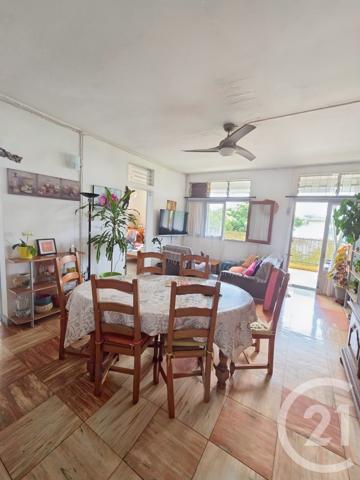 Immeuble à vendre  180 m2 ST DENIS - 974