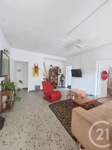 Immeuble à vendre  180 m2 ST DENIS - 974