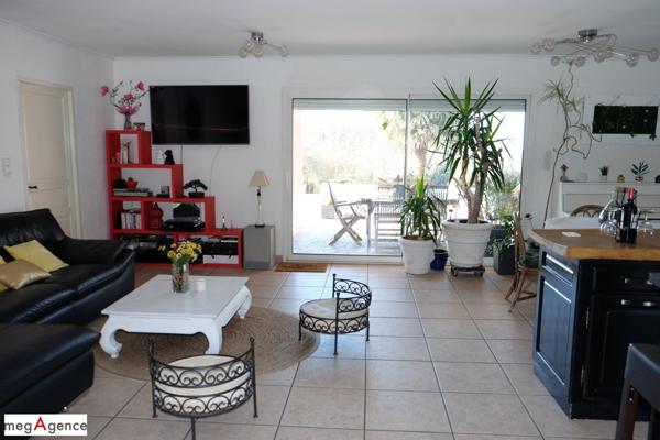 Maison à SAINT-GERMAIN-LES-VERGNES, 19330 - 4 pièces 103m²