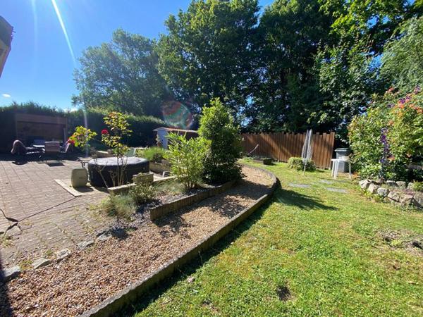 Maison Verrieres En Anjou 7 pièce(s) 150 m2