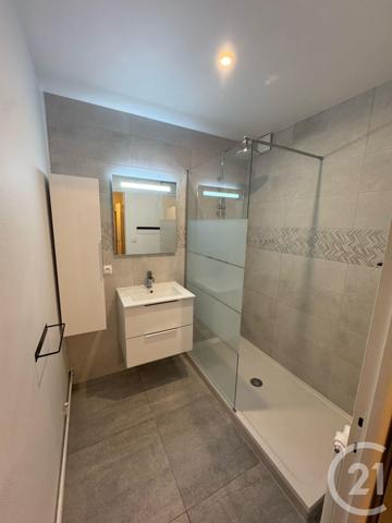 Appartement F4 à vendre  4 pièces - 66,62 m2 MONTLUCON - 03