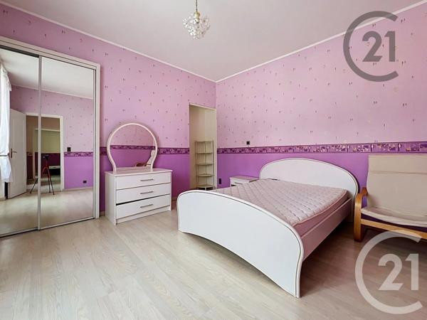 Maison à vendre  5 pièces - 158 m 2   EPERNAY  - 51