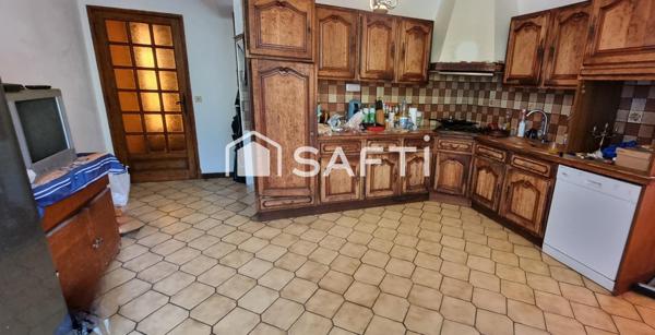 Maison familiale 3 chambres, garage,terrain,hangar