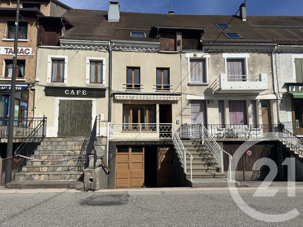 Maison à vendre  4 pièces - 355 m2 CORPS - 38