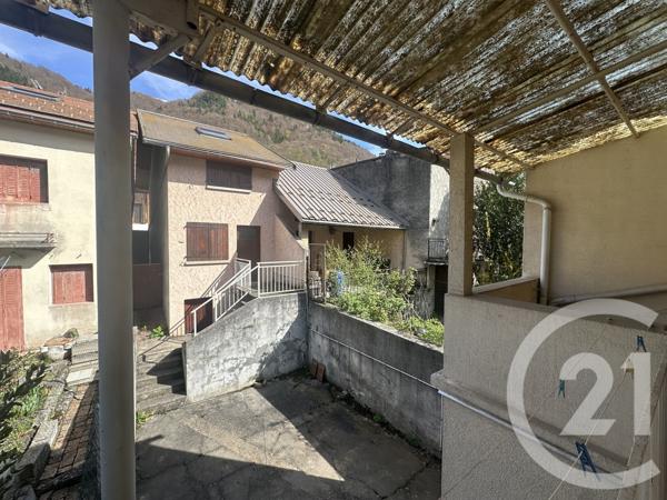 Maison à vendre  4 pièces - 355 m2 CORPS - 38