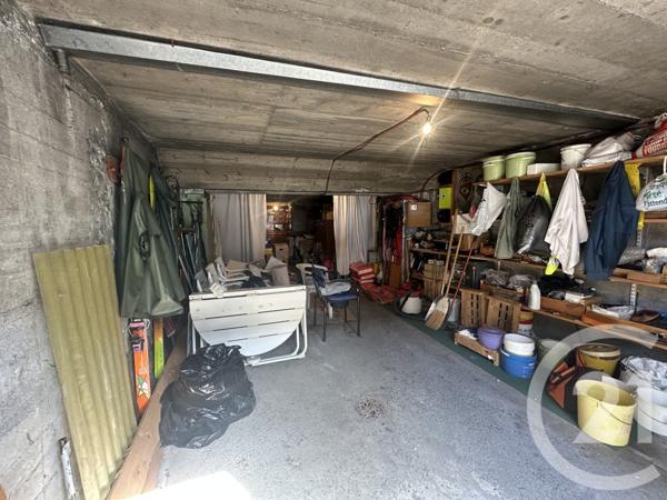 Maison à vendre  4 pièces - 355 m2 CORPS - 38