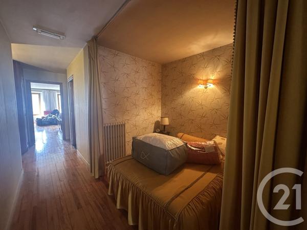 Maison à vendre  4 pièces - 355 m2 CORPS - 38