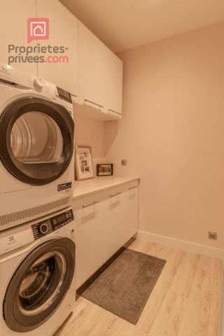 RARE- MAISON DE MAITRE Vedène centre 7 pièce(s) 144 m2, grand confort