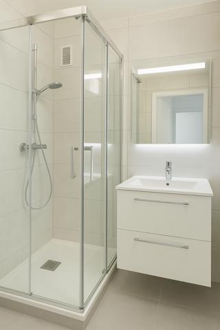 Appartement T2 rénové + terrasse avec vue sur l’étang – CARNON