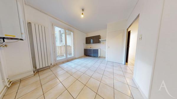 Appartement Grenoble 2 pièce(s) 69.12 m2