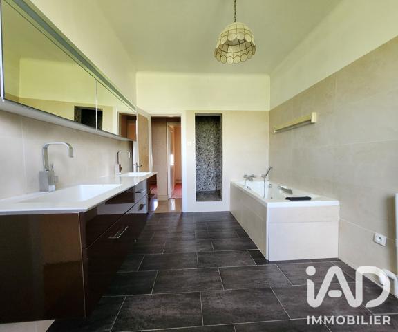Maison à vendre 8 pièces 250 m² Jœuf