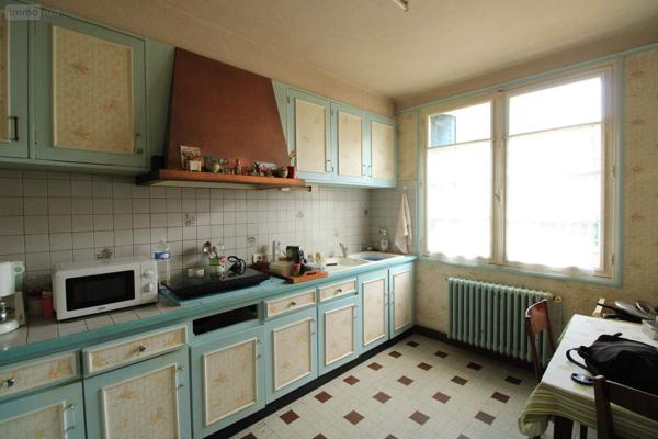 Maison à vendre à Latillé dans la Vienne (86190), ref : V1927