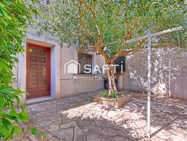 Maison de caractère avec jardin et garage, à quelques pas du centre historique d’Arles