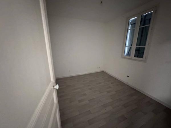 1.bail commercial+ 1 maisons – ENTREPOT SUR 2 niveaux Production d’agrumes – Fort rendement