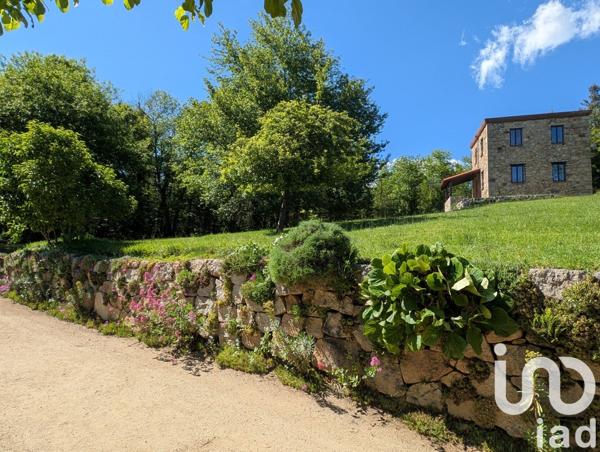 Mas 8 pièces de 195 m² à Saint-Laurent-de-Cerdans (66260)