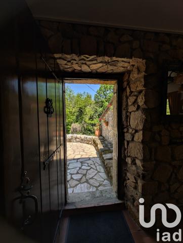 Mas 8 pièces de 195 m² à Saint-Laurent-de-Cerdans (66260)