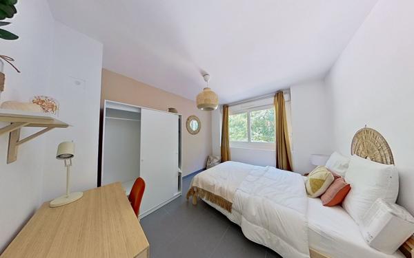 Appartement à louer    4 pièces •  Lyon 9