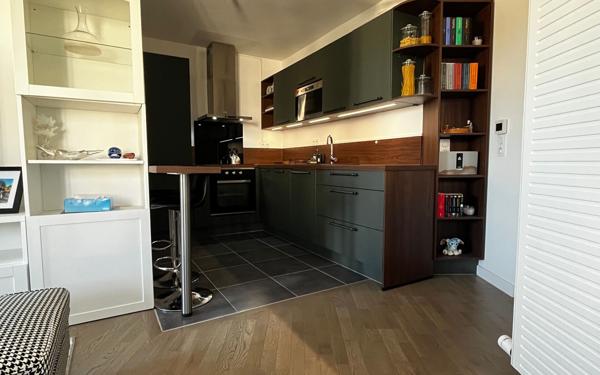 Appartement à louer    3 pièces • 59,79 m2 Serris