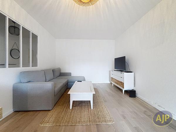 Location appartement La Roche Sur Yon : 750 € - AJP Immobilier La Roche-sur-Yon