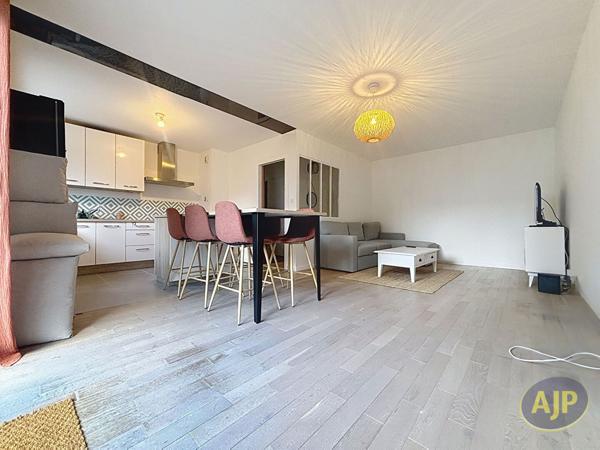 Location appartement La Roche Sur Yon : 750 € - AJP Immobilier La Roche-sur-Yon