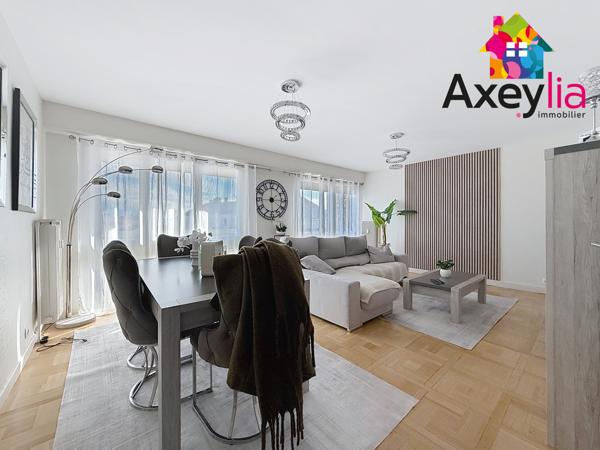 Roanne (42300) A VENDRE - ROANNE CENTRE - PROCHE GARE - APPARTEMENT T5 AVEC QUATRE CHAMBRES, DEUX BALCONS, CAVE ET GARAGE