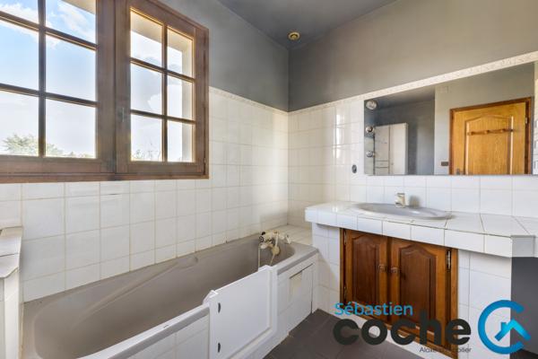 Exclusivité Chassieu - Villa 121m² avec garage 50m² sur parcelle 1000m²