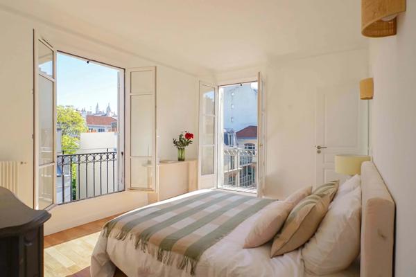 Appartement Paris 9e - RUE CHAPTAL