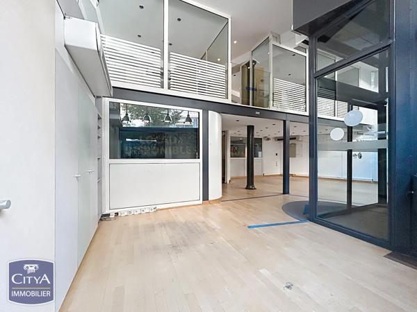 Local commercial à vendre 265.24m² Grenoble (38000)