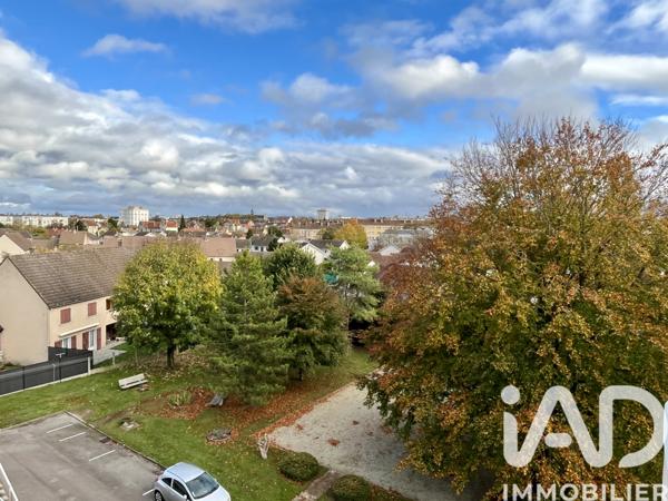 Appartement à vendre 4 pièces 79 m² Troyes