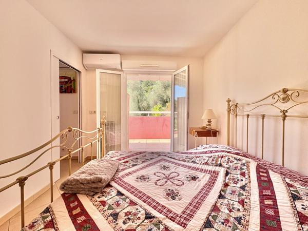MENTON BORRIGO – T2