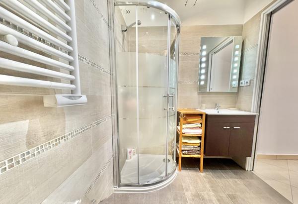 MENTON BORRIGO – T2