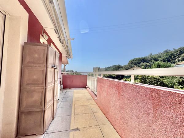 MENTON BORRIGO – T2
