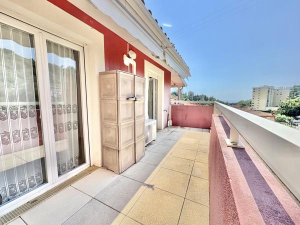 MENTON BORRIGO – T2