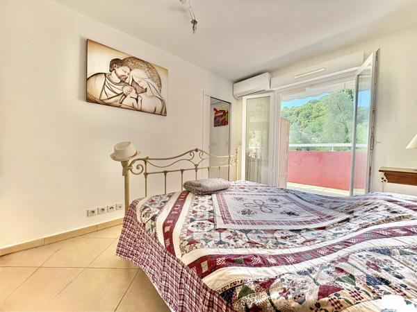 MENTON BORRIGO – T2