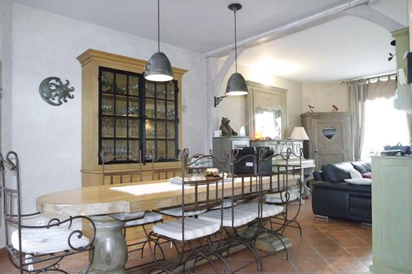 SAINT FLORENT SUR CHER MAISON ENTREPOT APPARTEMENT PISCINE